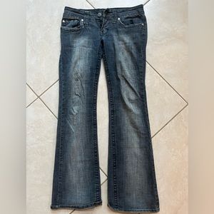 Y2K low-rise bootcut jean size 6